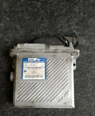 Renault Megane I Engine control unit/module R04080004D