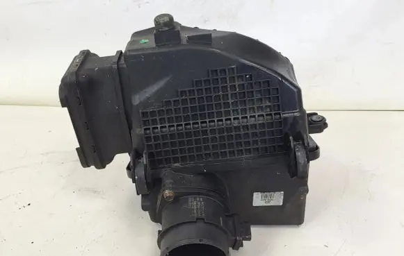 KIA Stinger Air filter box cover 28100j5200