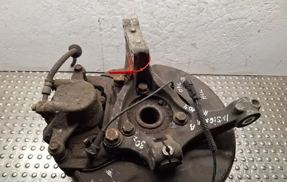 Opel Insignia A Front wheel hub spindle knuckle S25056104