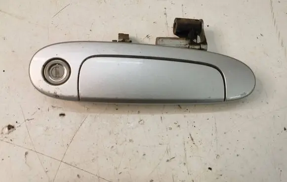 Toyota Yaris Front door exterior handle