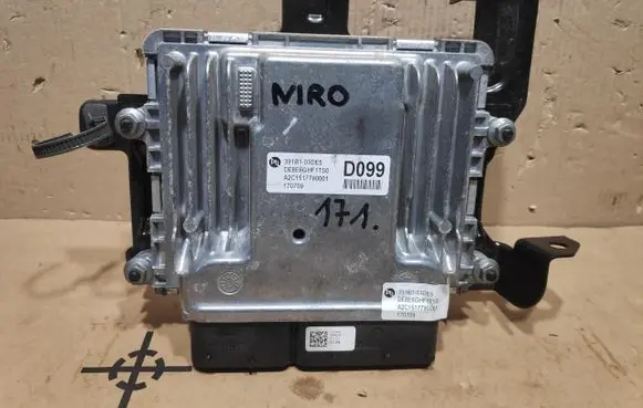 KIA Niro Engine control unit/module ECU 391B1-03DE5