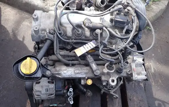Renault Clio III Engine D4FH784