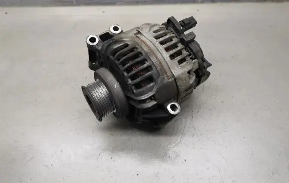 Renault Scenic I Generator/alternator 0124415014 7700434900