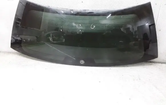 Chrysler Pacifica Rear windscreen/windshield window 