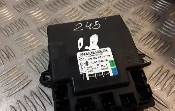 Mercedes-Benz B W245 Door control unit/module 1699000700 A1699000700