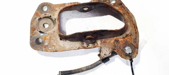 Volkswagen PASSAT B6 Bracket in trunk/boot 