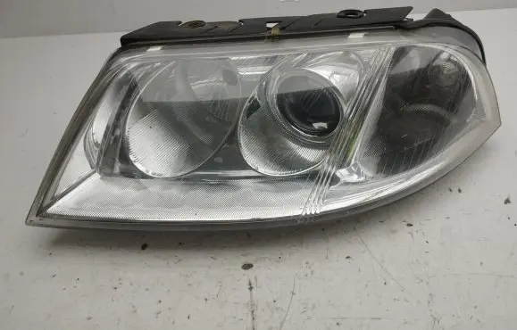 Volkswagen PASSAT B5.5 Headlight/headlamp HVW1261L00E