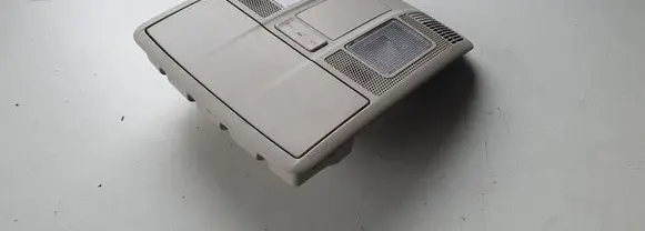 Mazda 3 II Front seat light