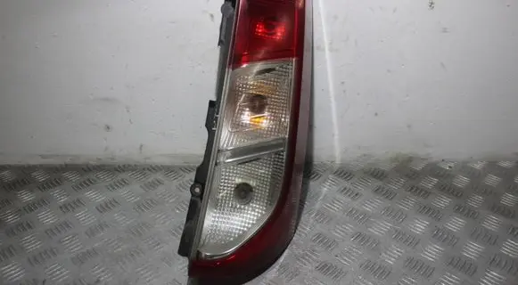 Dacia Dokker Rear/tail lights