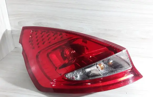 Ford Fiesta Rear/tail lights 8A6113405A
