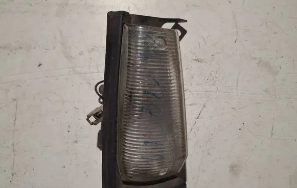 Nissan Sunny Front indicator light 5099