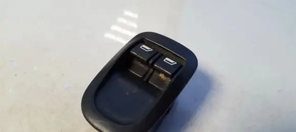 Peugeot 206 Electric window control switch