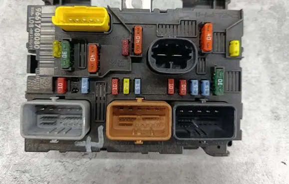 Citroen C4 Grand Picasso BSM Control unit 9661708080