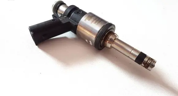 Hyundai Ioniq Fuel injector 3531003HC0 06300672 9041080012