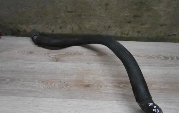 Volvo S60 Coolant pipe/hose 
