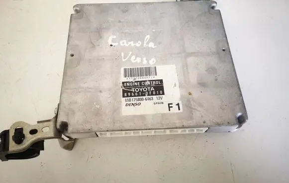 Toyota Corolla Verso AR10 Engine control unit/module 896610F010