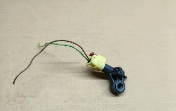 Volkswagen Up Airbag deployment crash/impact sensor 1S0959351