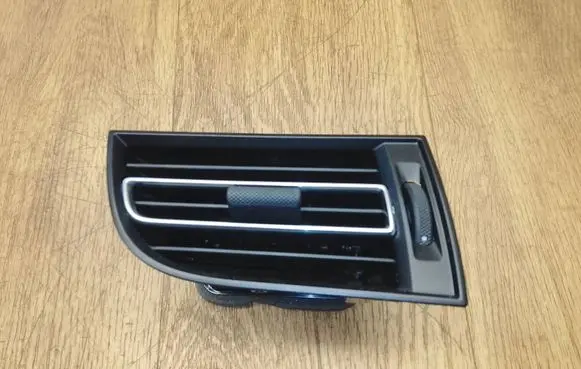 Porsche Macan (95B) Dashboard side air vent grill/cover trim 95B819701H