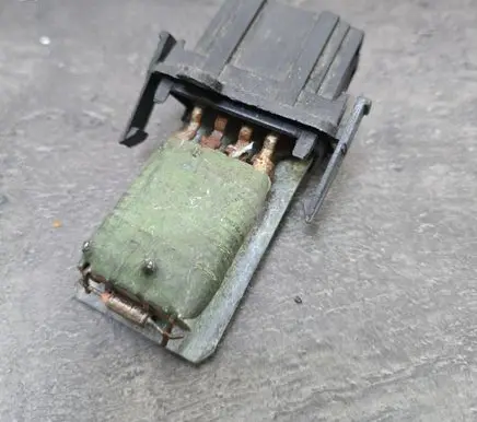Volkswagen Caddy Heater blower motor/fan resistor 1H0959263