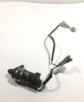 Mitsubishi Pajero Windscreen/windshield washer pump