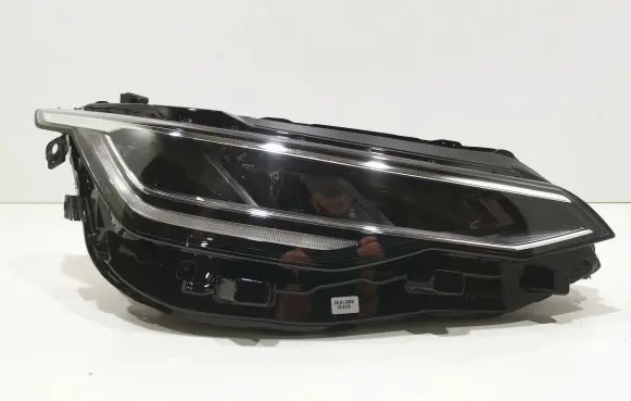 Volkswagen Golf VIII Headlight/headlamp 5H1941006A