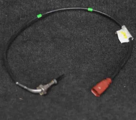 Audi Q3 8U Oil temperature sensor 04L906088BT
