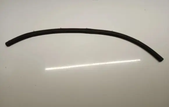 Nissan Leaf I (ZE0) Engine compartment rubber 