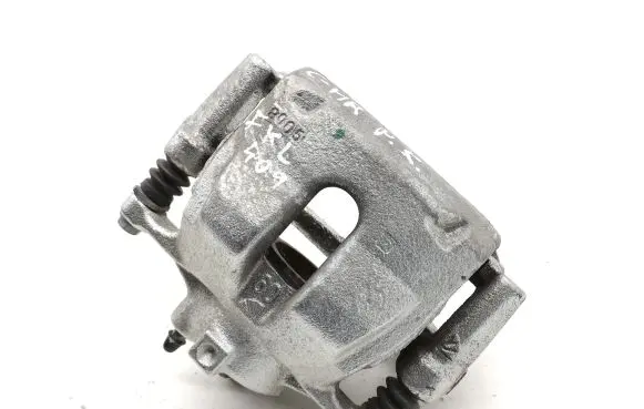 Toyota C-HR I Front brake caliper