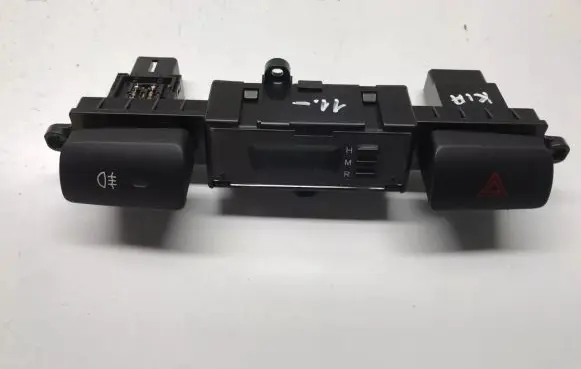 KIA Sportage Hazard light switch 937901F900 945101F000