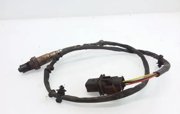 Volkswagen Touareg I Lambda probe sensor 07Z906262E 0281004024