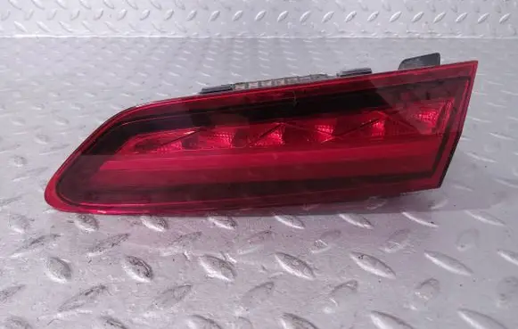 Skoda Karoq Tailgate rear/tail lights 57A945308