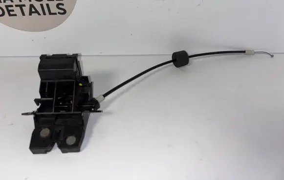 Mercedes-Benz E W211 Loading door lock A1717500085