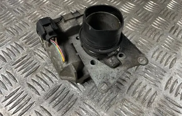 Nissan X-Trail T31 Throttle valve 8200330810 0281002681 8200330812