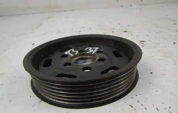 Volkswagen Bora Crankshaft pulley 038147255A