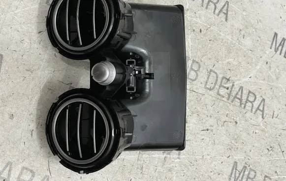 Mercedes-Benz GLC X253 C253 Rear air vent grill A2538304100