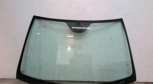 Mercedes-Benz CLK A209 C209 Front windscreen/windshield window SZYBAW209