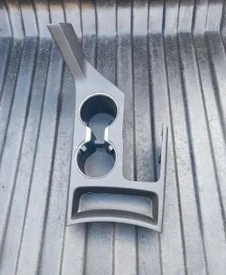 Cup holder front