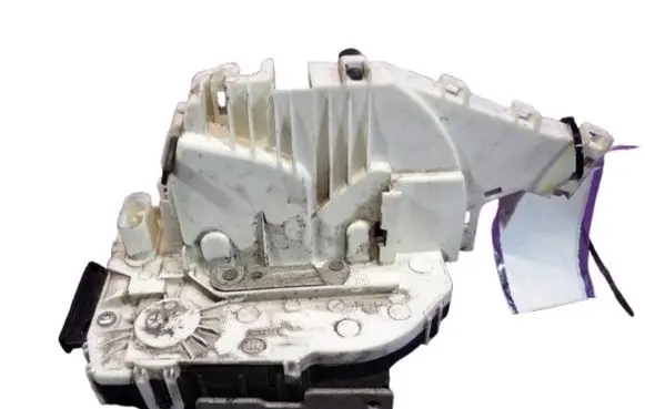 Fiat Freemont Front door lock P04589916AD