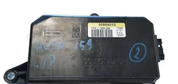 Alfa Romeo 159 Door control unit/module 50504213 NPGL1GSX939