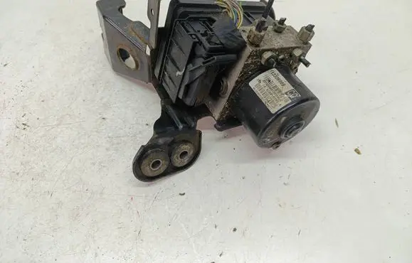 Chevrolet Cruze ABS Pump 13306969