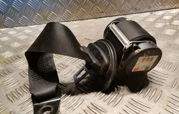 Mini One - Cooper Coupe R56 Rear seatbelt 2751402