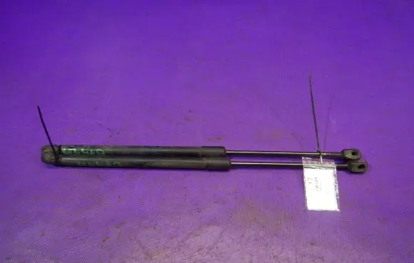 KIA Venga Tailgate strut 
