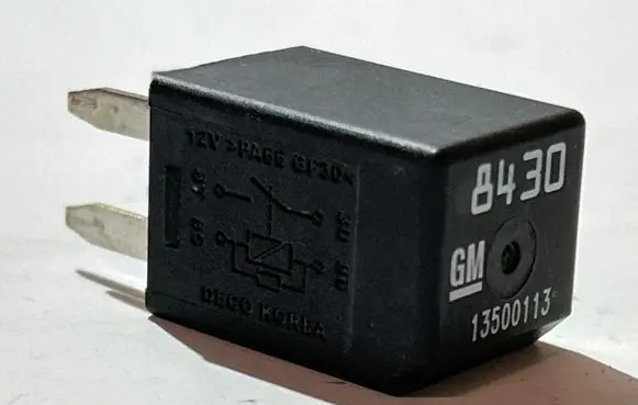 Opel Insignia A Other relay 13500113 1U50