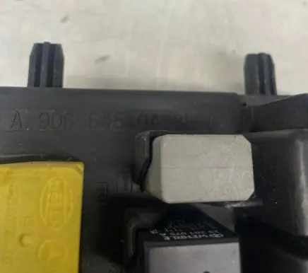 Volkswagen Crafter Fuse module A9065450401