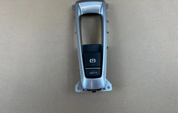 BMW X5 F15 Hand parking brake switch 6822520 9252113