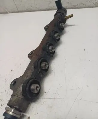 Renault Trafic II (X83) Fuel main line pipe 0445214153