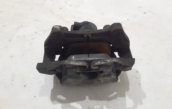 Volvo XC60 Front brake caliper 31471663