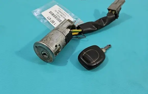 Renault Master II Ignition lock IMPRK1557471