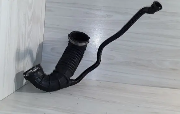 Audi A4 S4 B8 8K Air intake hose/pipe 03G129629