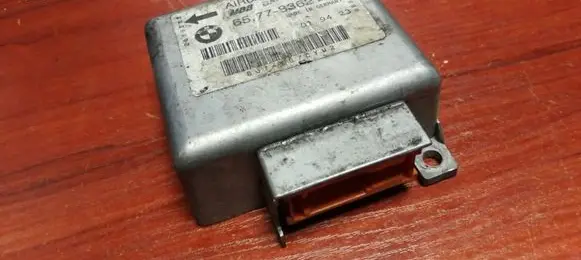 BMW 5 E39 Airbag control unit/module 8362119